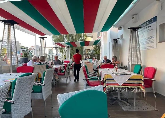 Los Cristianos Heated Pool Sea View Ac